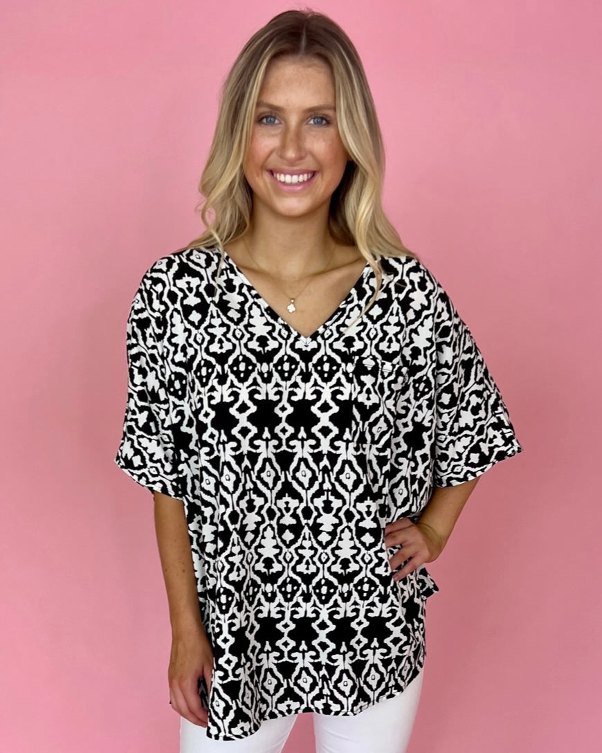 On The Move Black Printed V-neck Pocket Top-Shop-Womens-Boutique-Clothing