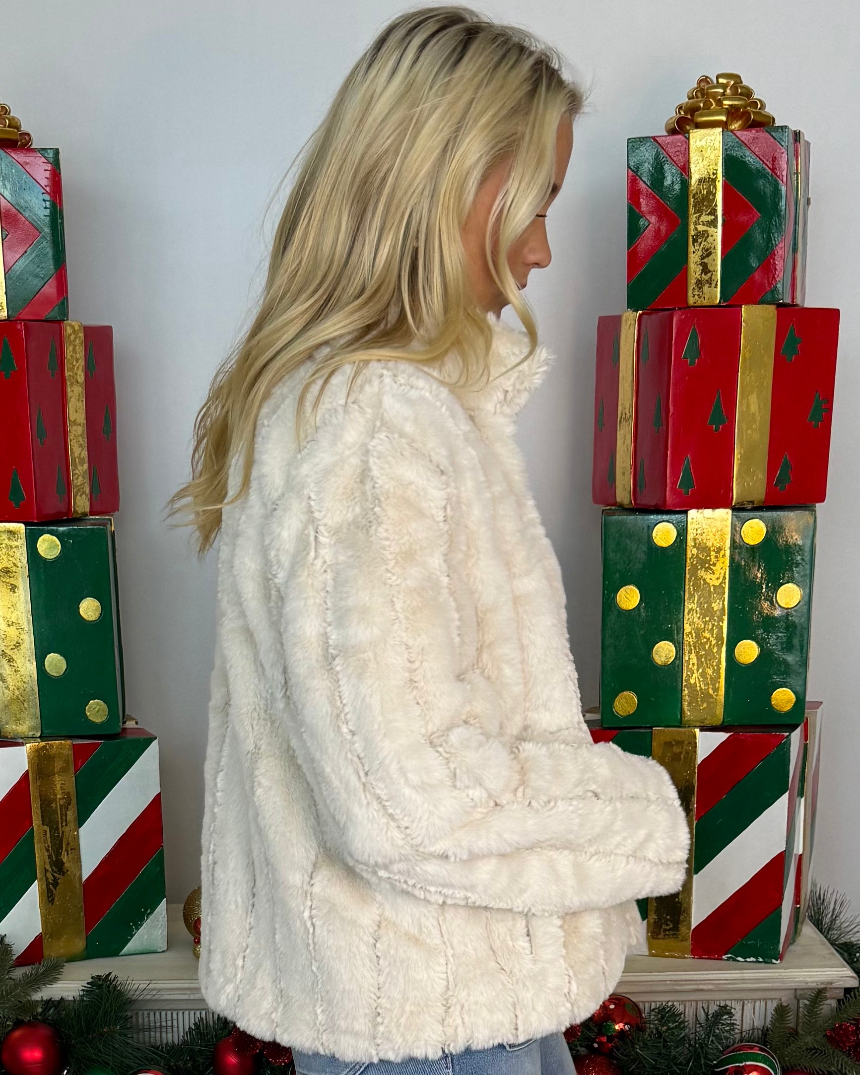 In Your Sights Ivory Faux Fur Jacket-Shop-Womens-Boutique-Clothing