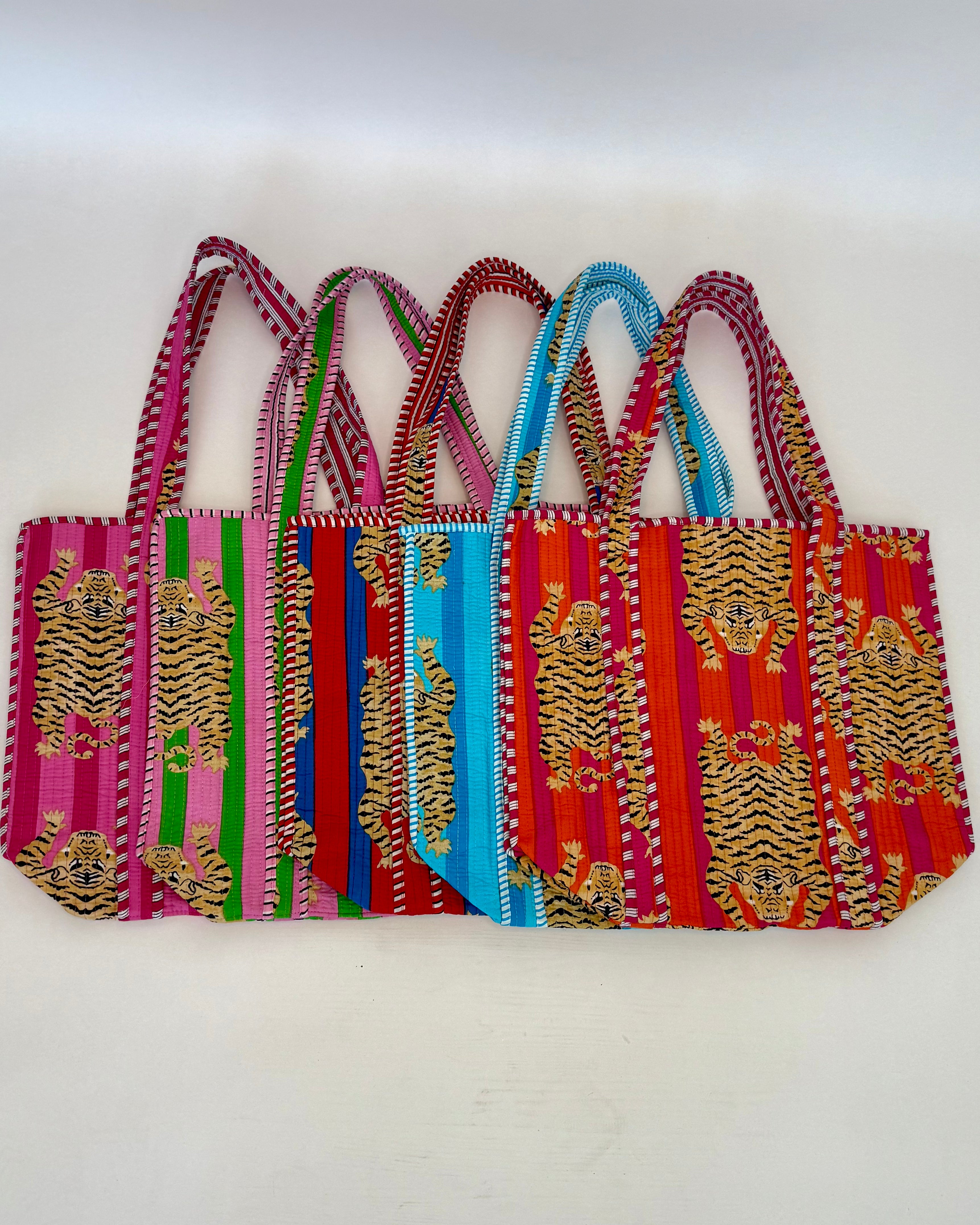 Printed Quilted Tote Bag-Shop-Womens-Boutique-Clothing