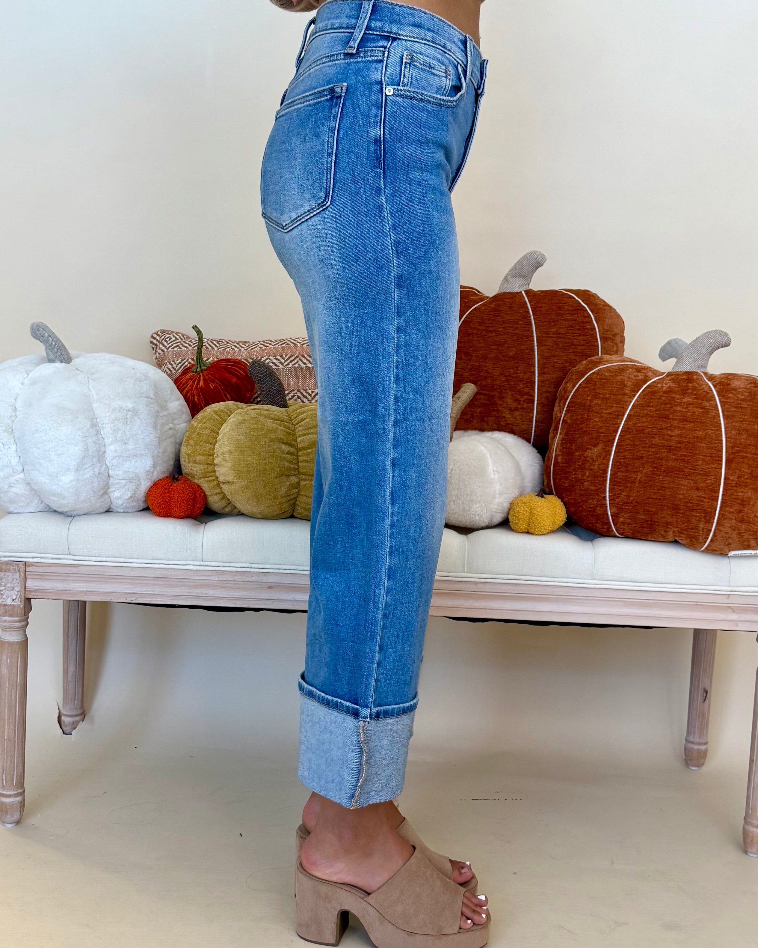 Chai Time Medium Denim Cuffed Wide Leg Jean-Shop-Womens-Boutique-Clothing