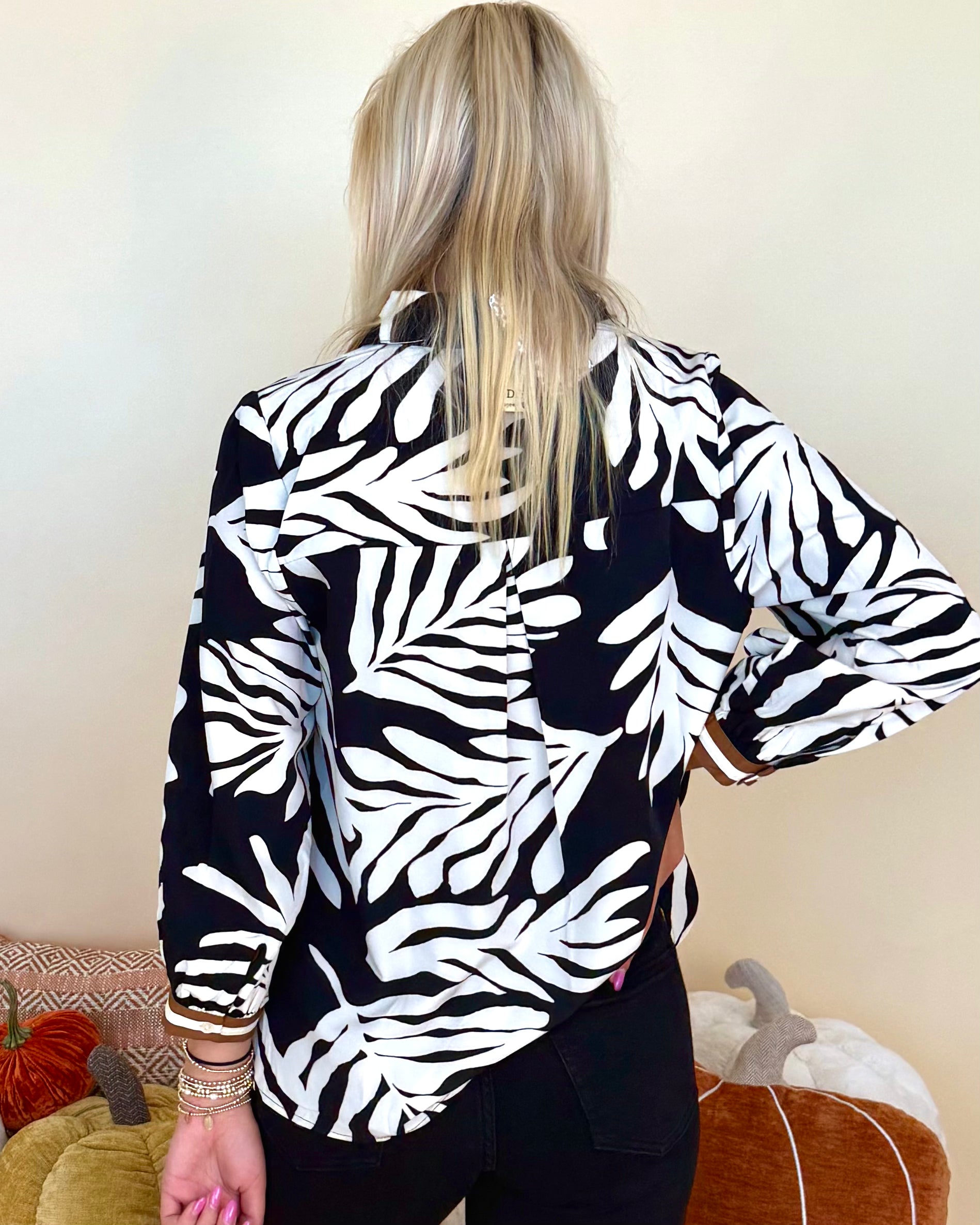 Around It All Black Leaf Print Top-Shop-Womens-Boutique-Clothing