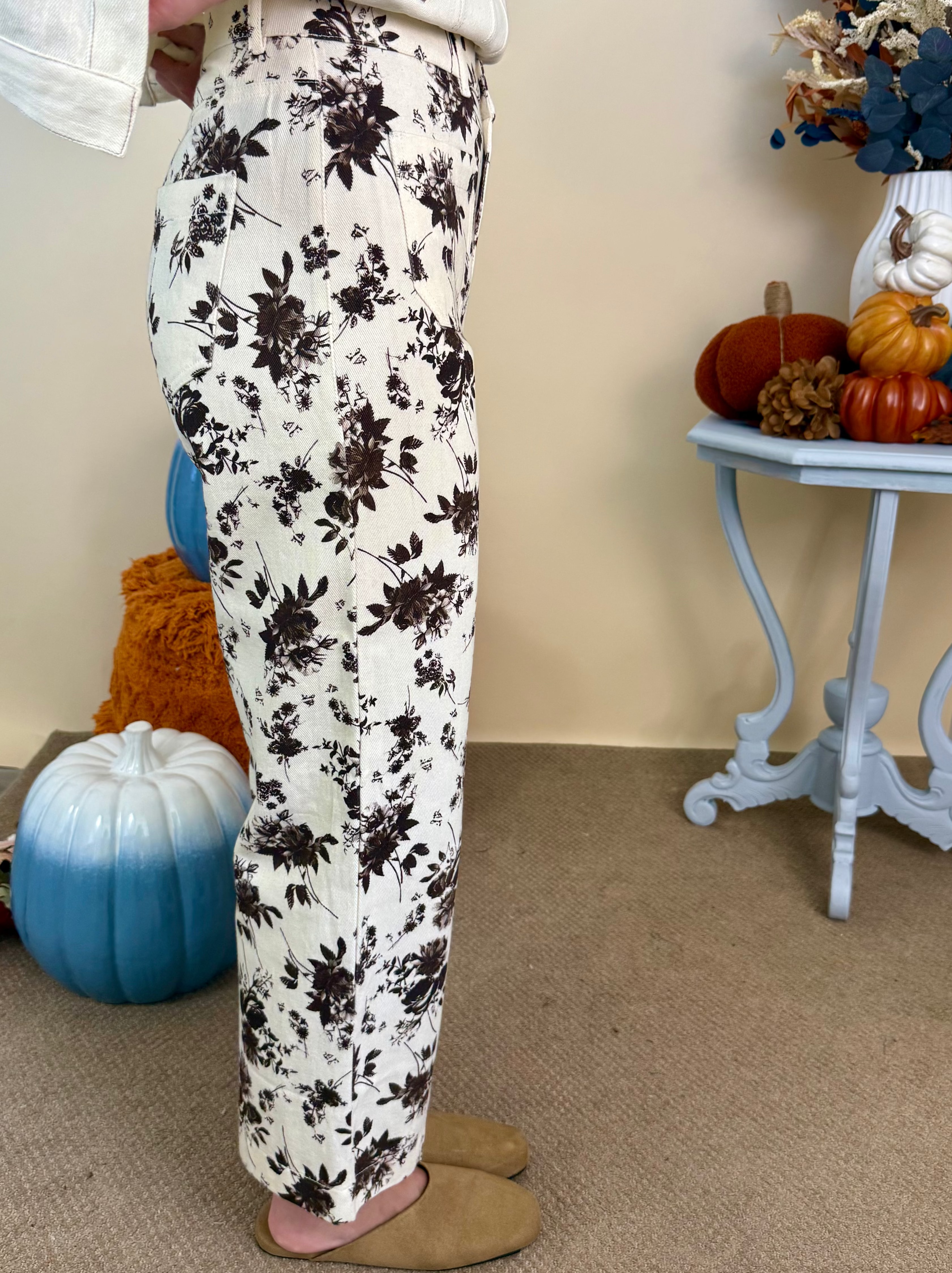 Count on Me Ecru Floral Pants-Shop-Womens-Boutique-Clothing