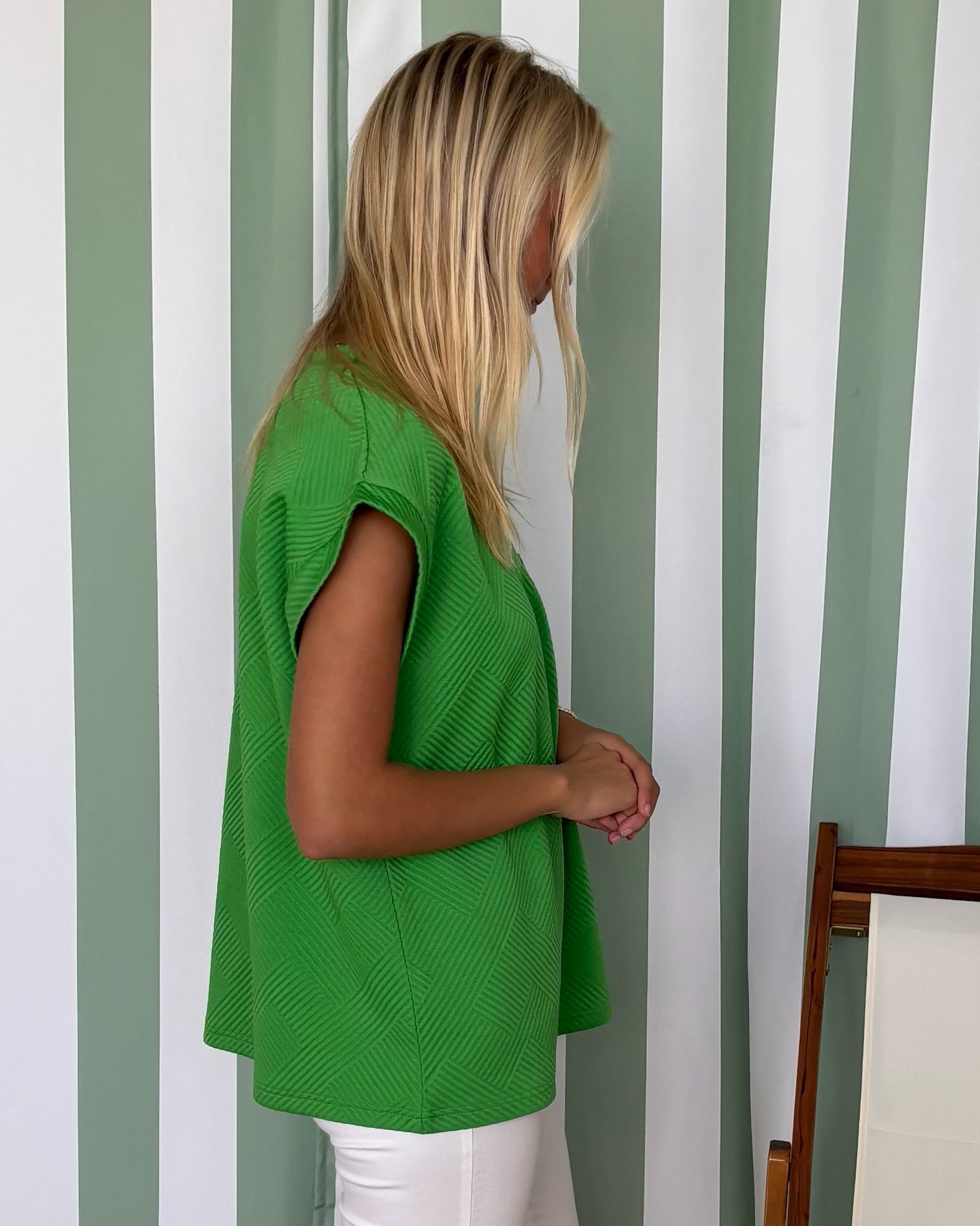 Willing To Help Kelly Green Textured Top-Shop-Womens-Boutique-Clothing