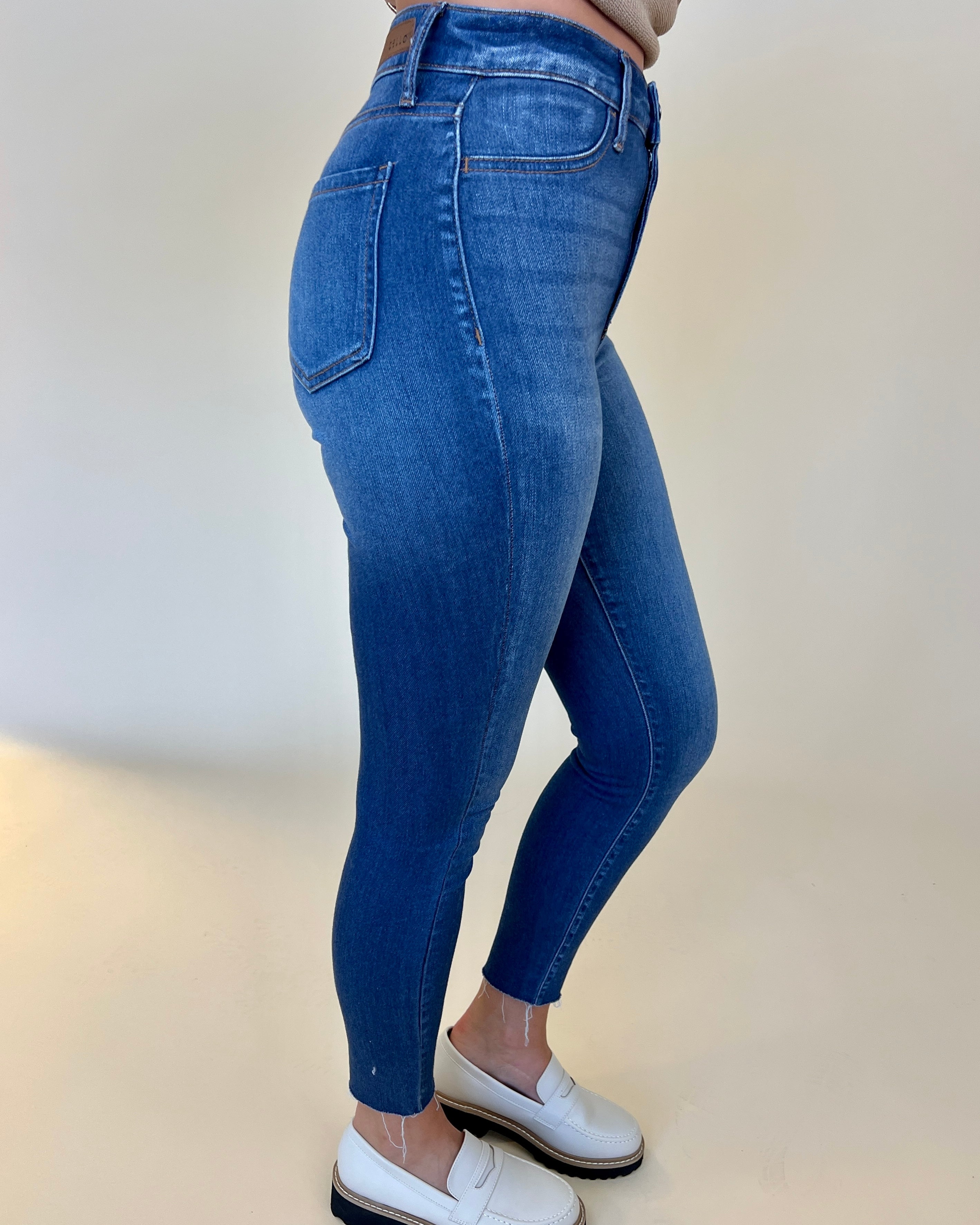 It's A Match Medium Denim High Rise Skinny Raw Hem Jeans-Shop-Womens-Boutique-Clothing