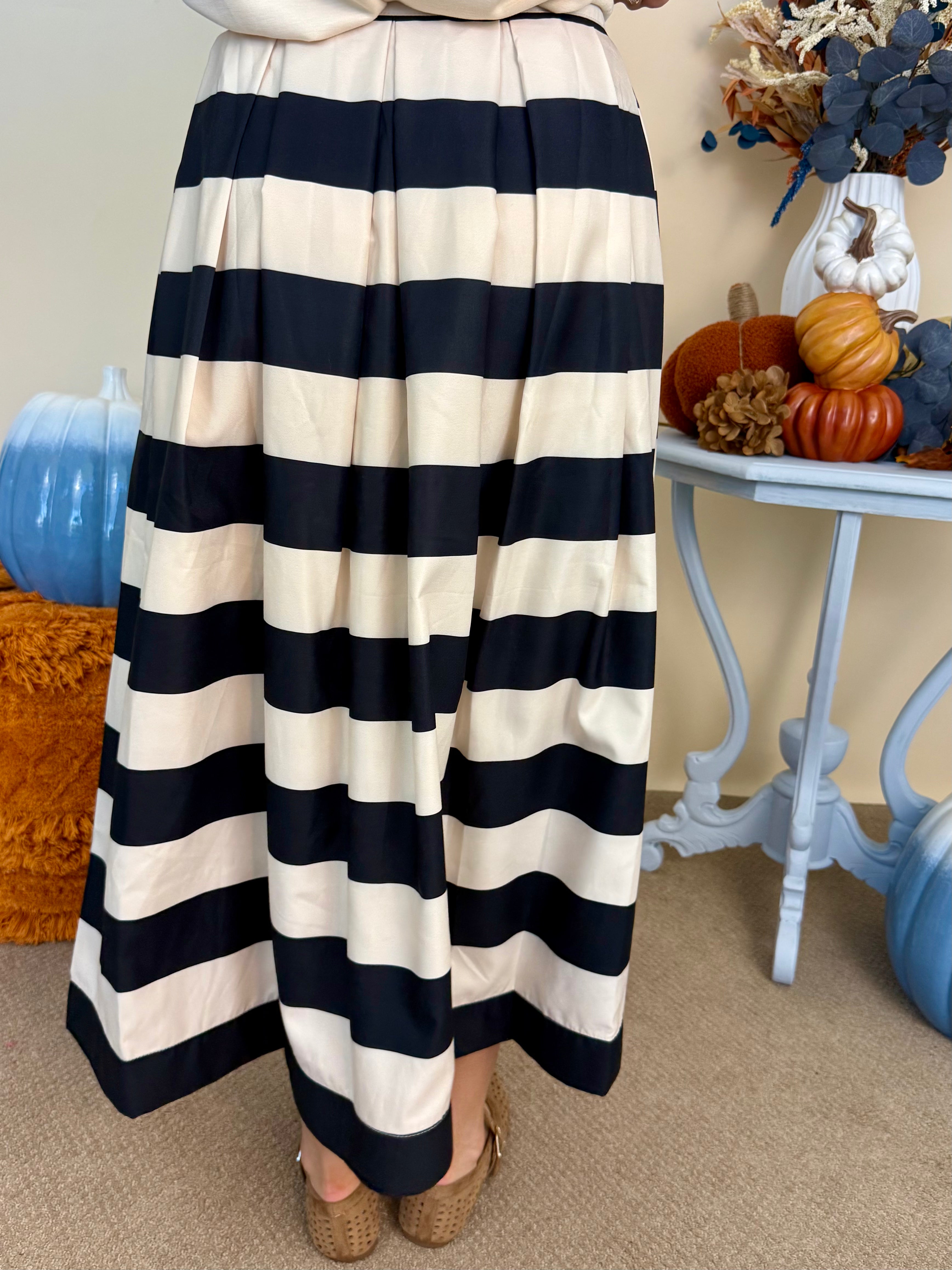 Countryside Letters Black Striped Pleated Midi Skirt-Shop-Womens-Boutique-Clothing