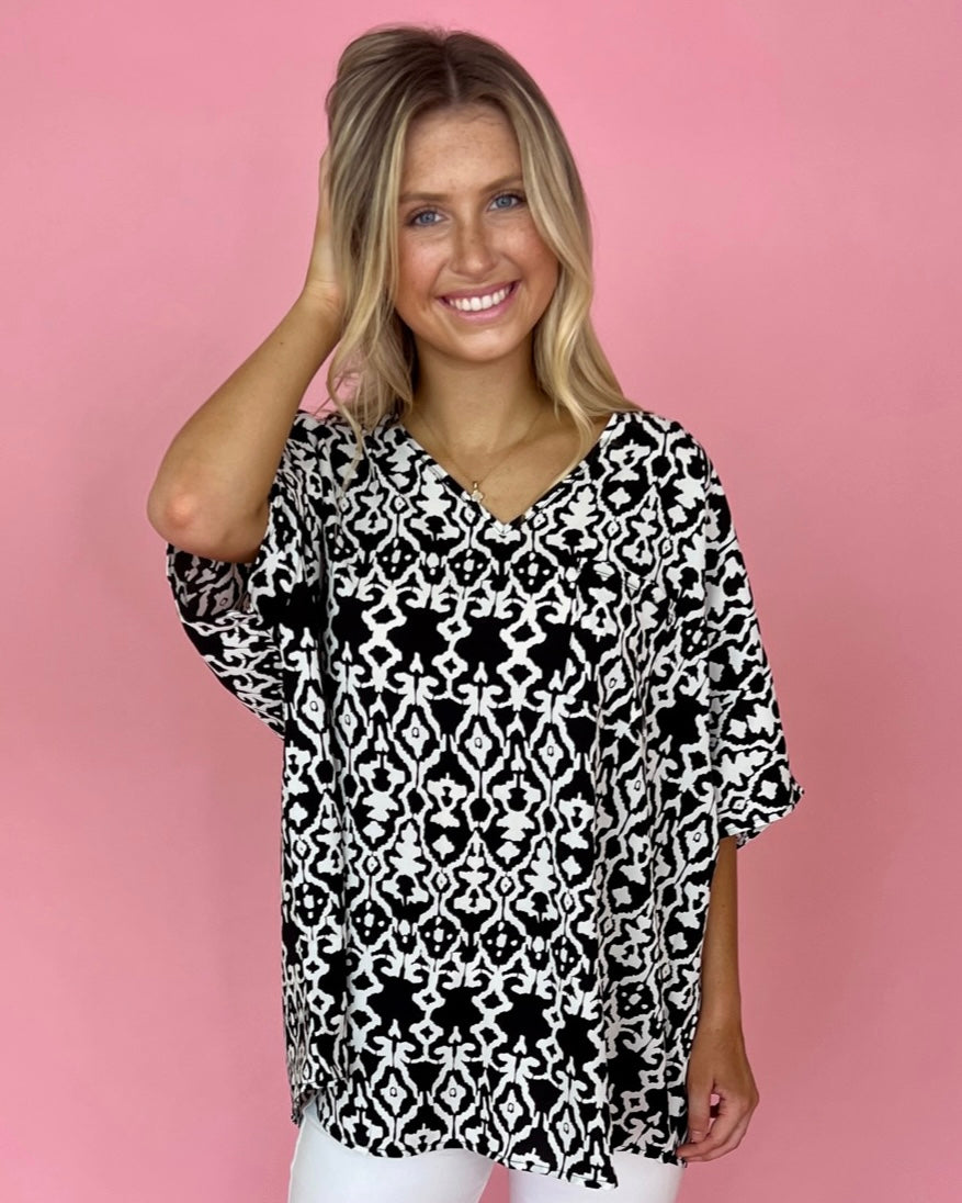 On The Move Black Printed V-neck Pocket Top-Shop-Womens-Boutique-Clothing
