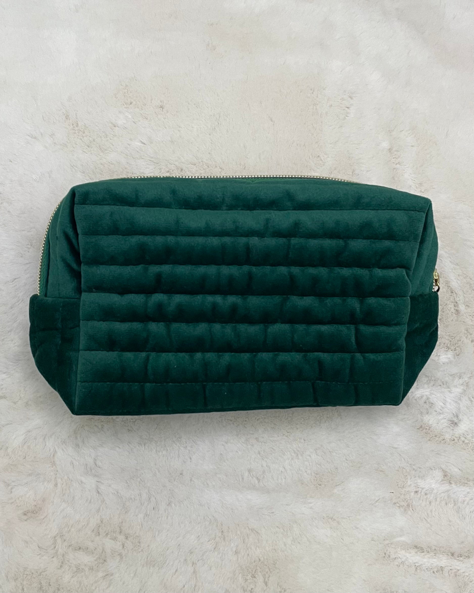 Adventurous Green Quilted Travel Pouch-Regular-Shop-Womens-Boutique-Clothing