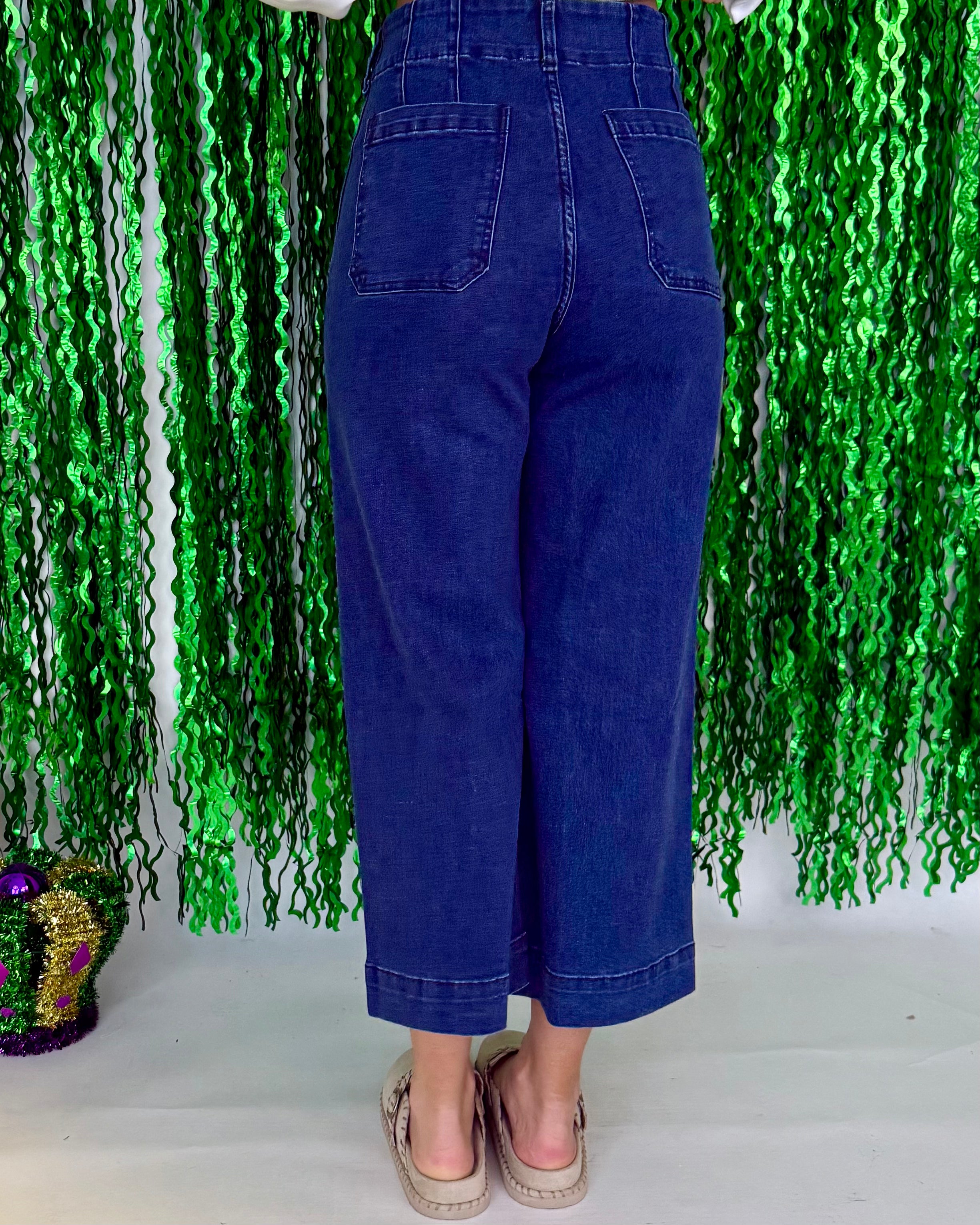 Timeless Style Denim Straight Leg Jeans-Shop-Womens-Boutique-Clothing