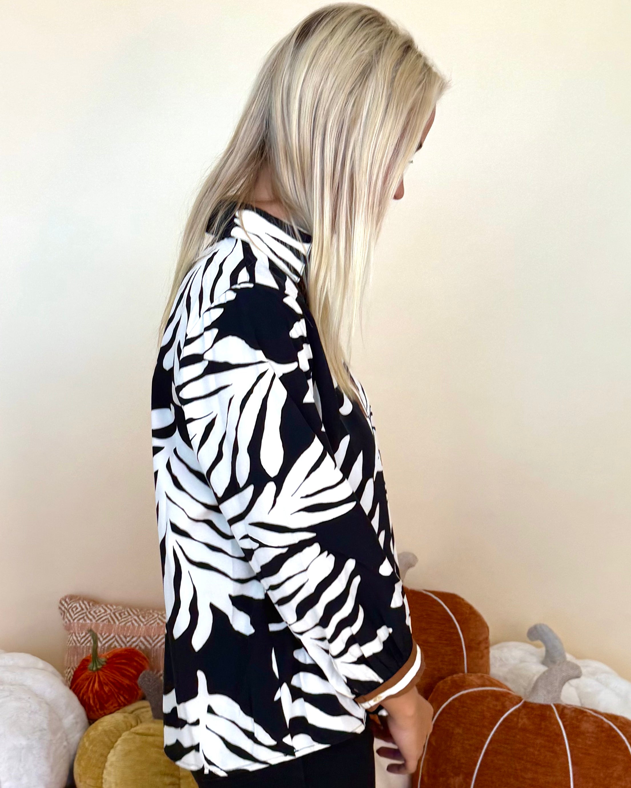 Around It All Black Leaf Print Top-Shop-Womens-Boutique-Clothing