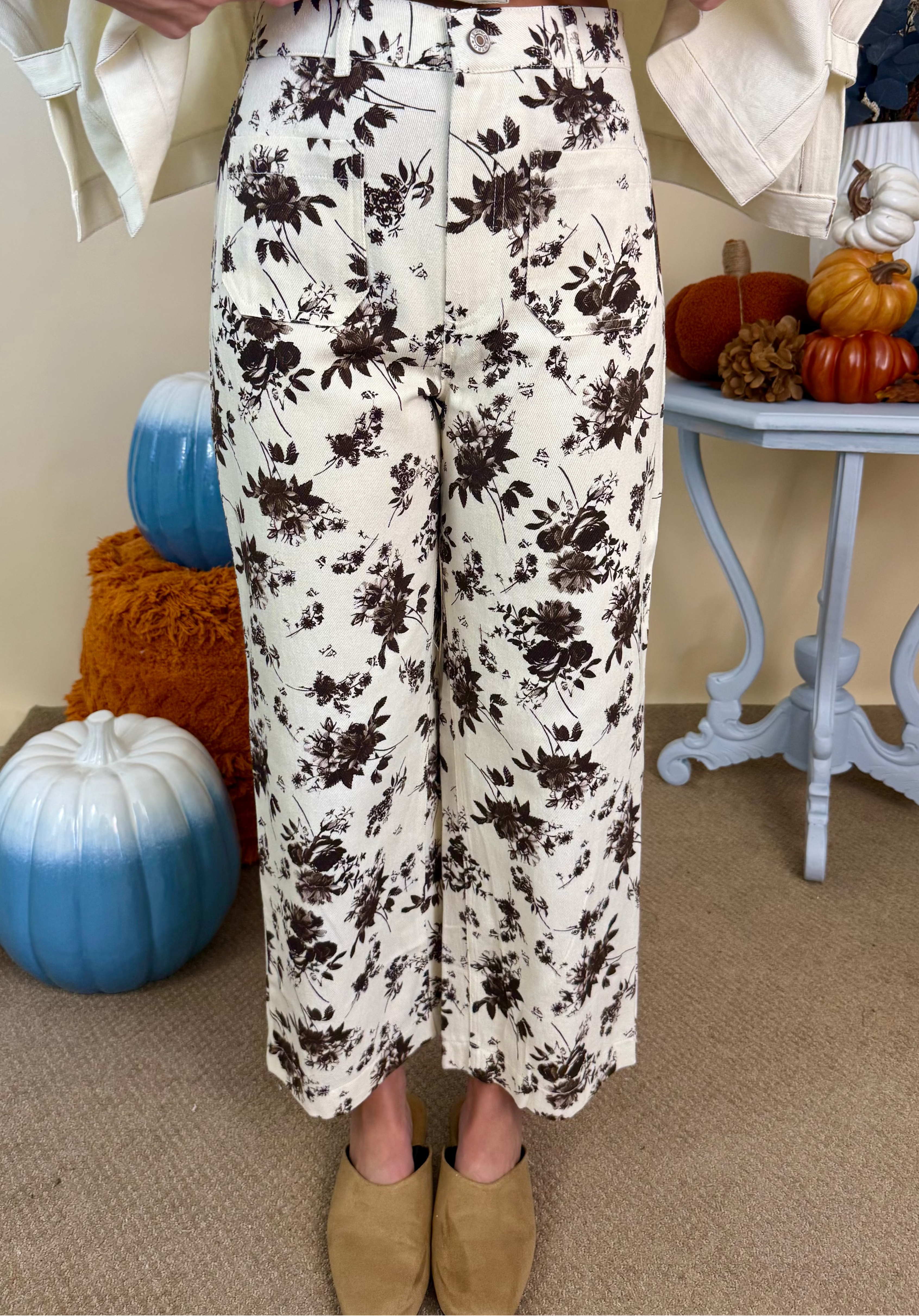 Count on Me Ecru Floral Pants-Shop-Womens-Boutique-Clothing
