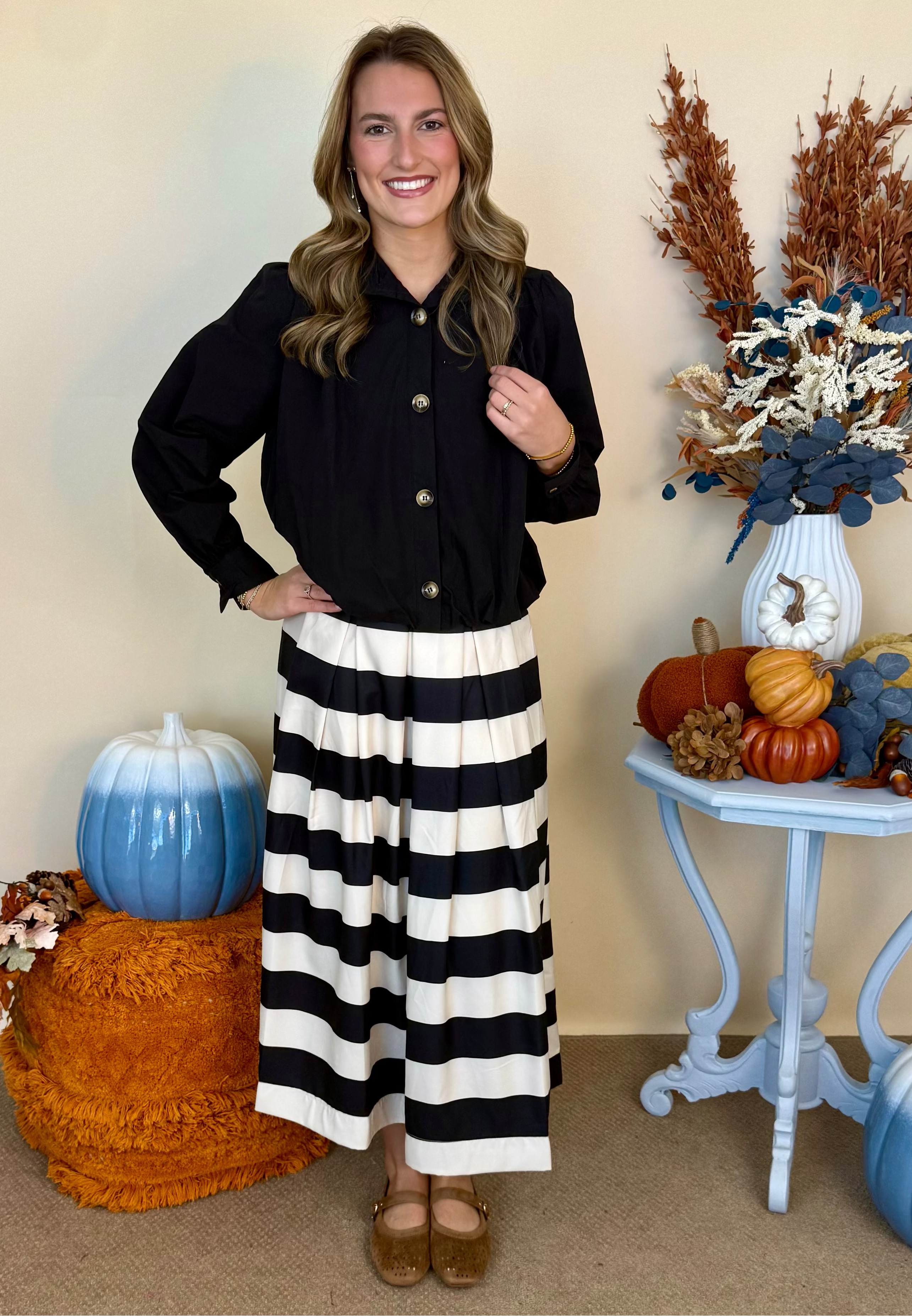 Cinnamon Spice Black Jacket-Shop-Womens-Boutique-Clothing